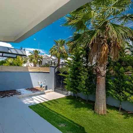 W Jacuzzi, Private Pool, Garden In Antalya